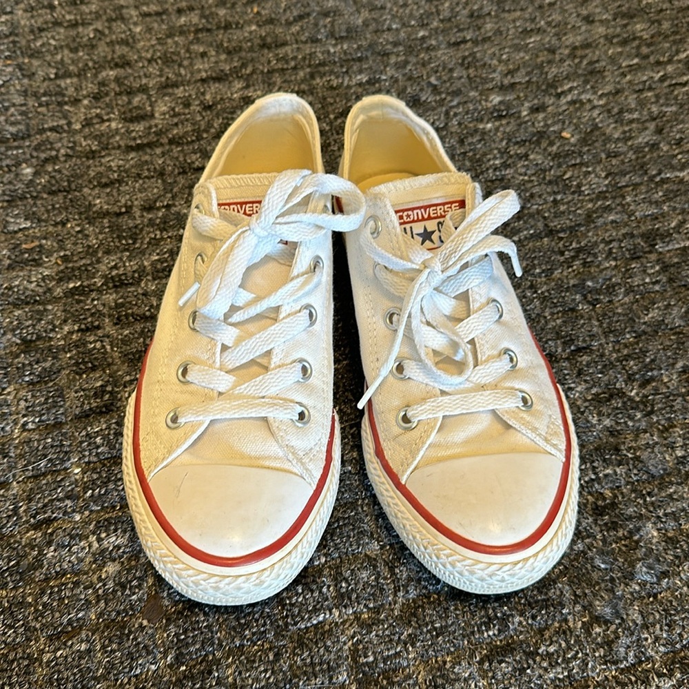 White converse